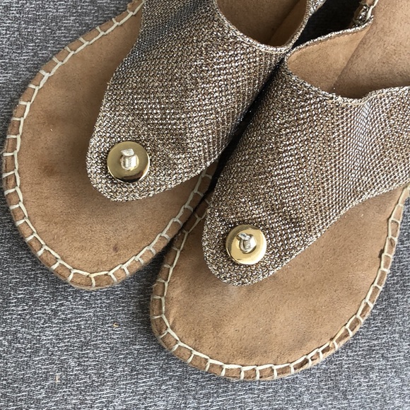 Worn once! - WHITE MOUNTAIN ‘Beachball’ Women's Wedge Sandals - Picture 8 of 12